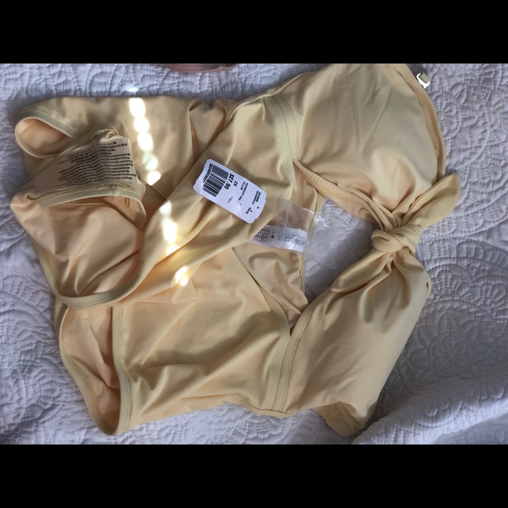 Forever21 plus swimsuit - Picture 2 of 2